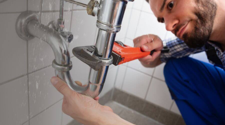 Professional same day plumber services in Des Moines, NM
